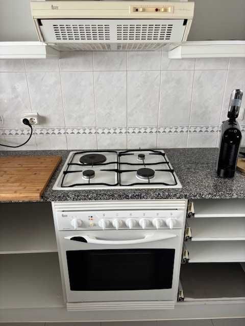 Eletrodomésticos em excelentes condições