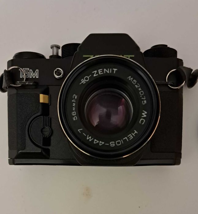 Aparat Zenit 15 M + Obiektyw Tokina