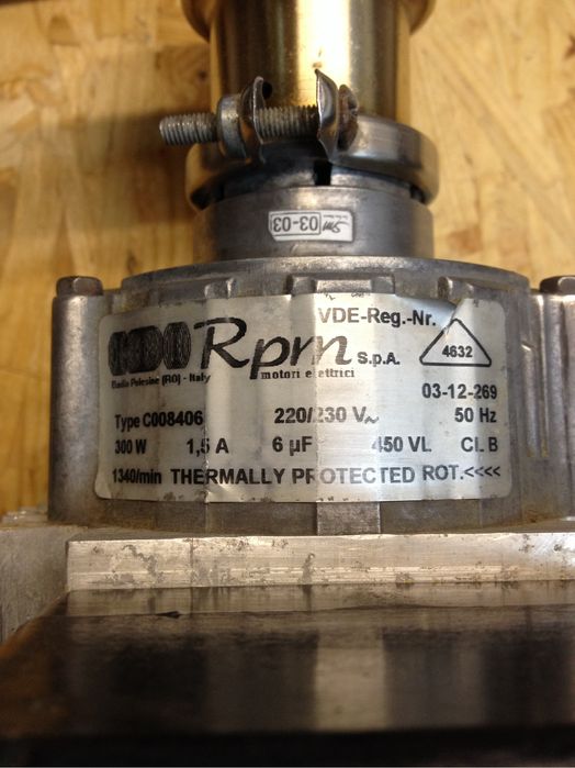 Мотор з помпою для кавомашини