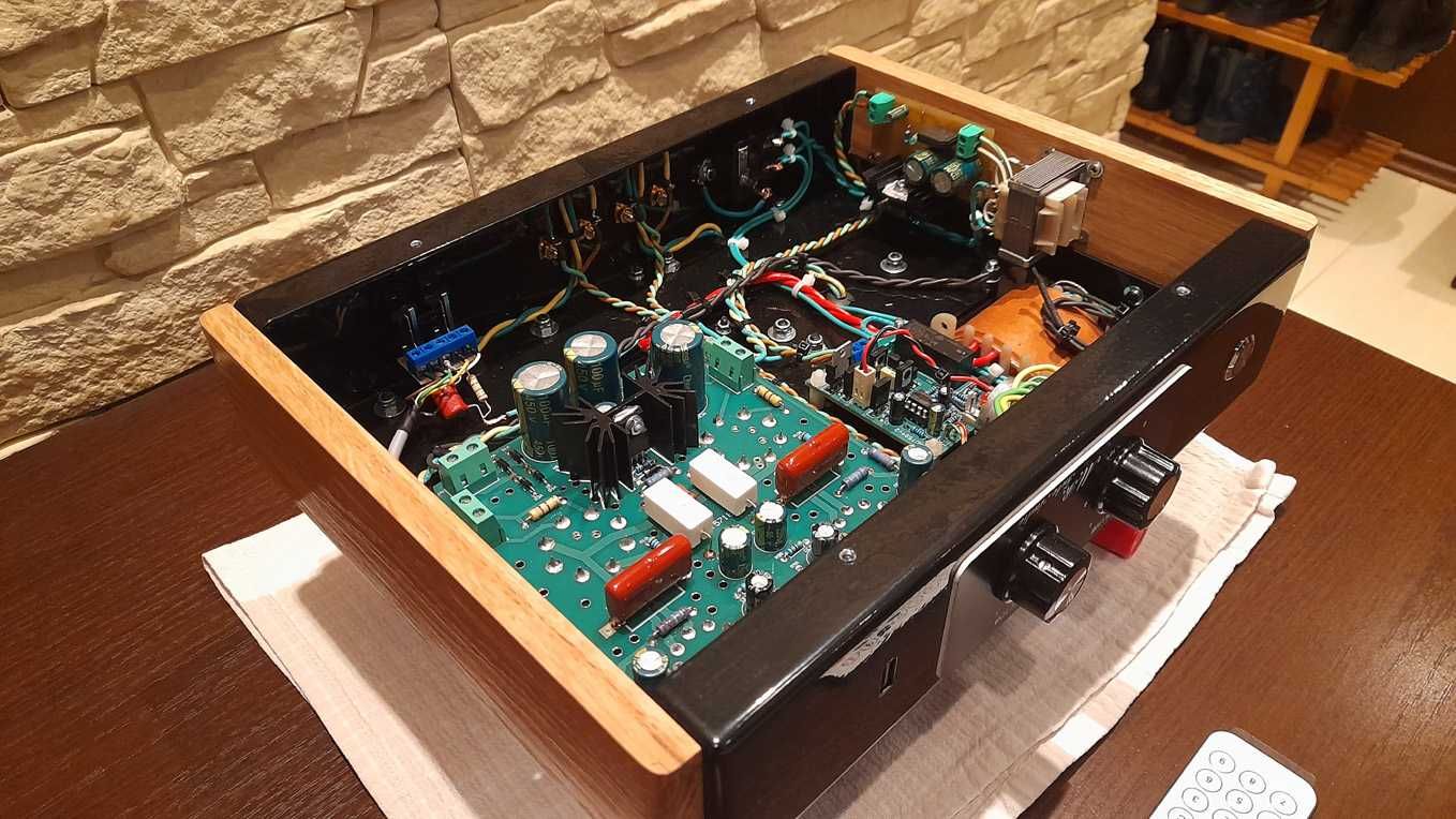 Wzmacniacz lampowy audio SE - 6P3P - 2 x 7.5W