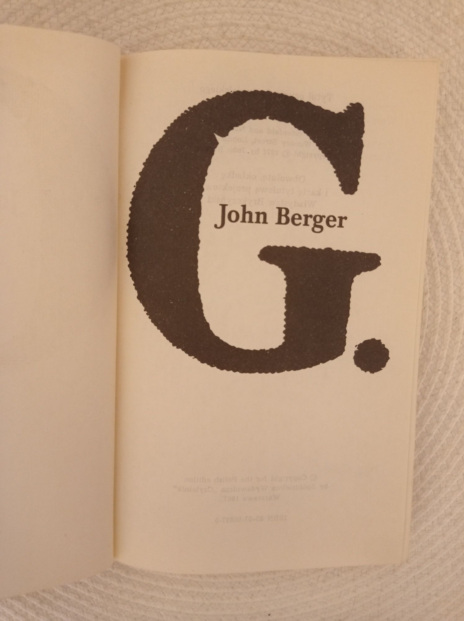 G. John Berger , powieść