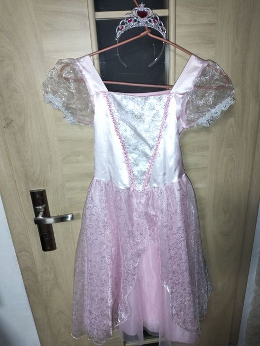 Sukienka księżniczki z koroną bal przebierańców 5 - 6 lat