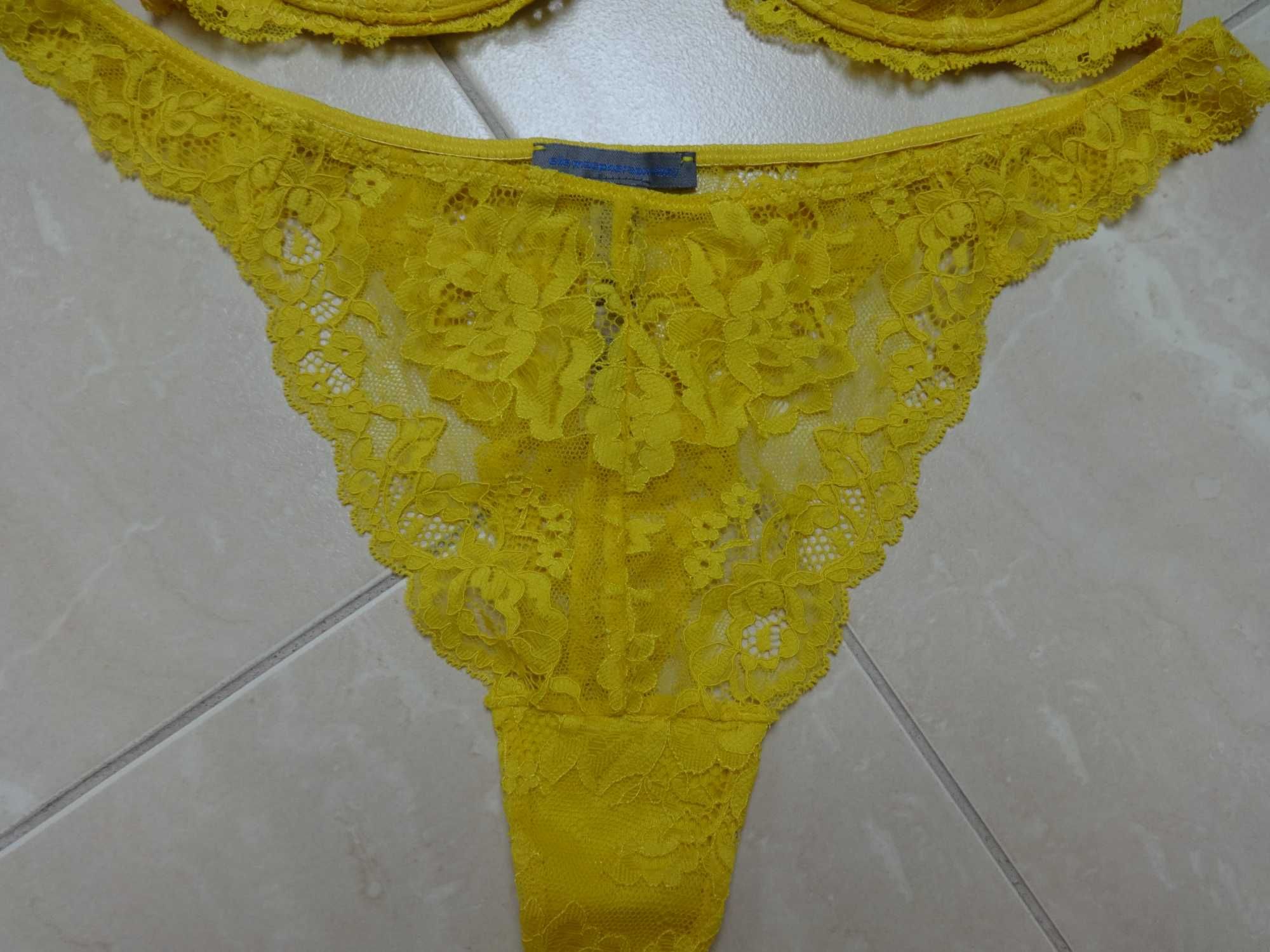 Komplet bielizny damskiej elle macpherson body