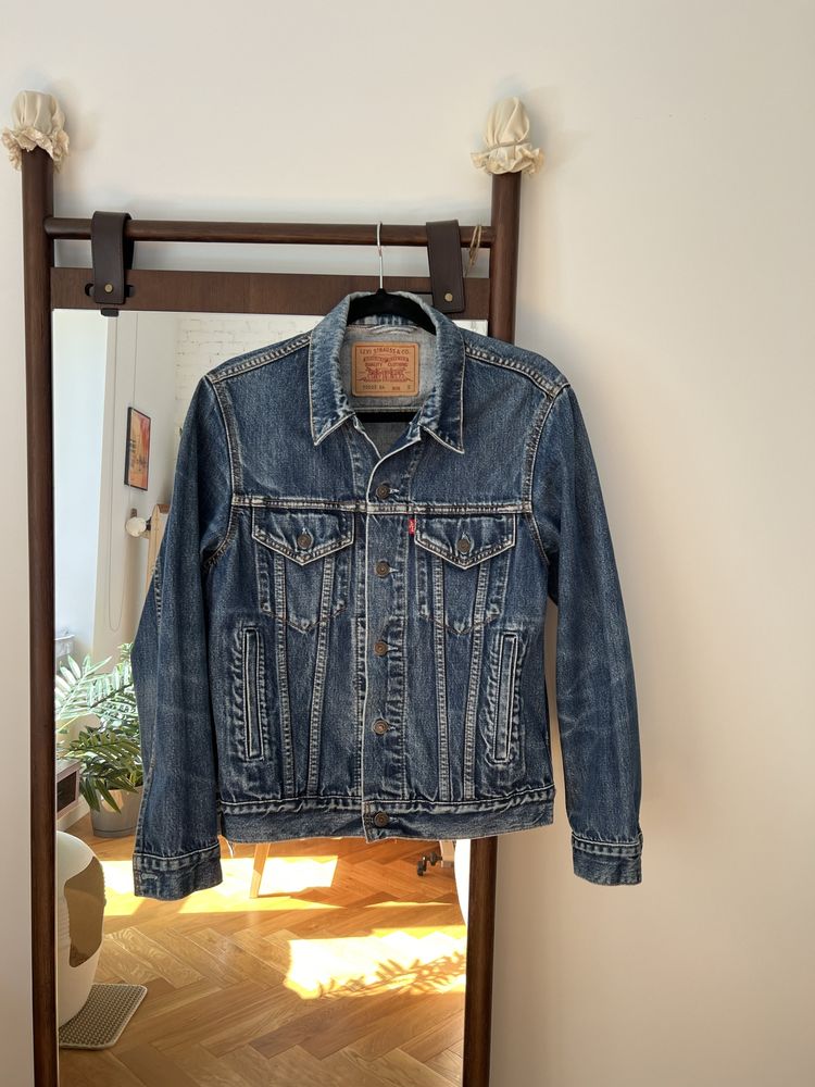 Kurtka jeansowa trucker granatowa Levi’s S