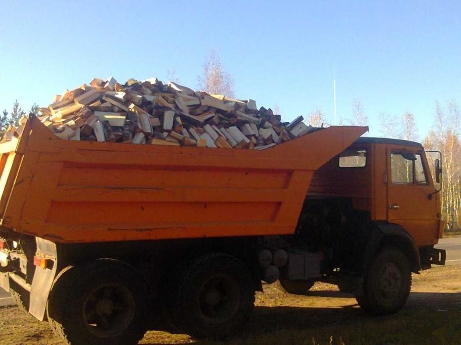 Дрова, дрова колотые, пиленные, дрова твердых пород, уголь, брикеты