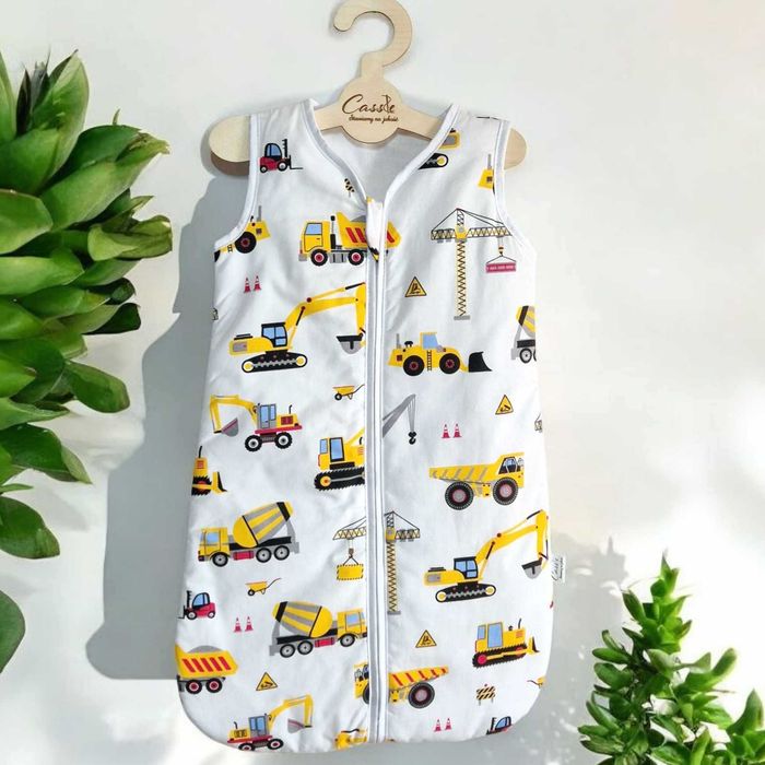 Śpiworek KLASYCZNY (Nowy z metką) 1,5 tog  Rozmiar 3-6 ms wzór Koparki