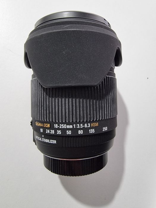 Lente sigma para Nikon DC 18-250 HSM