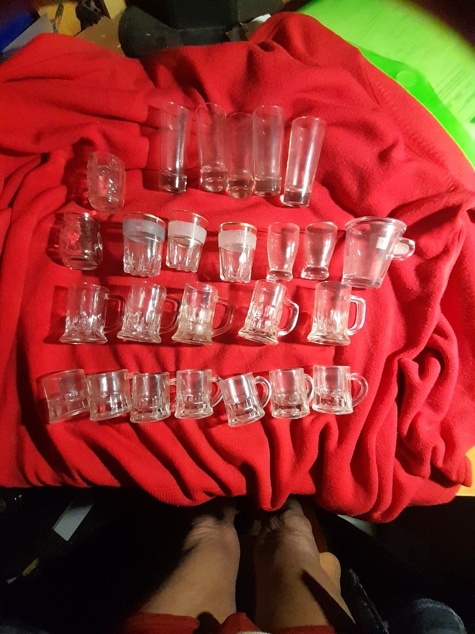 Lote de 62 shots . mini  calices diversos e mini canequinhas p shots