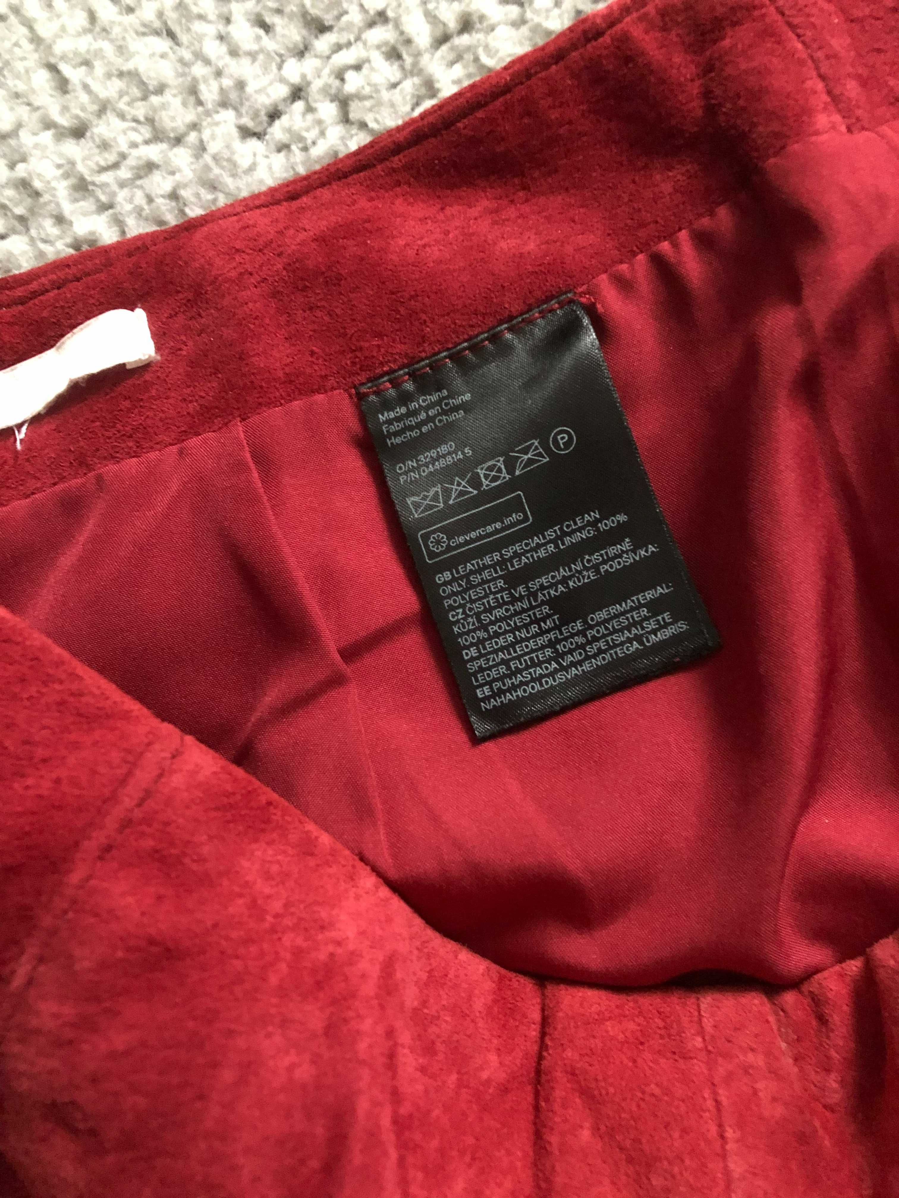 Красная замшевая юбка H&M