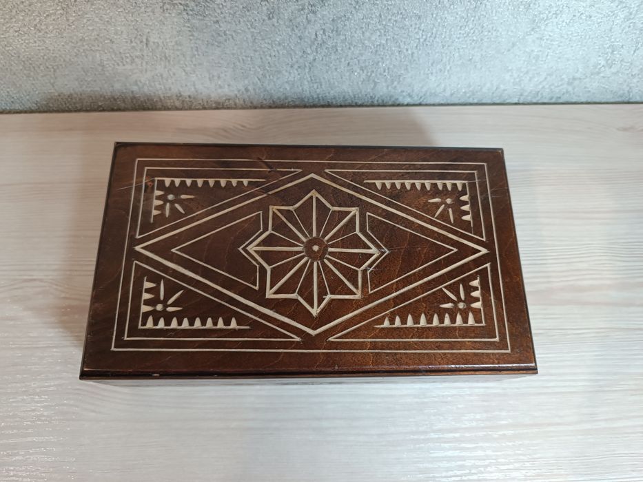 Дерев'яні скарбнички