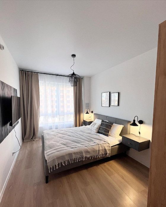 Центр,свет не выключают,новый ремонт,Дерибасовская,балкон,подобово,800