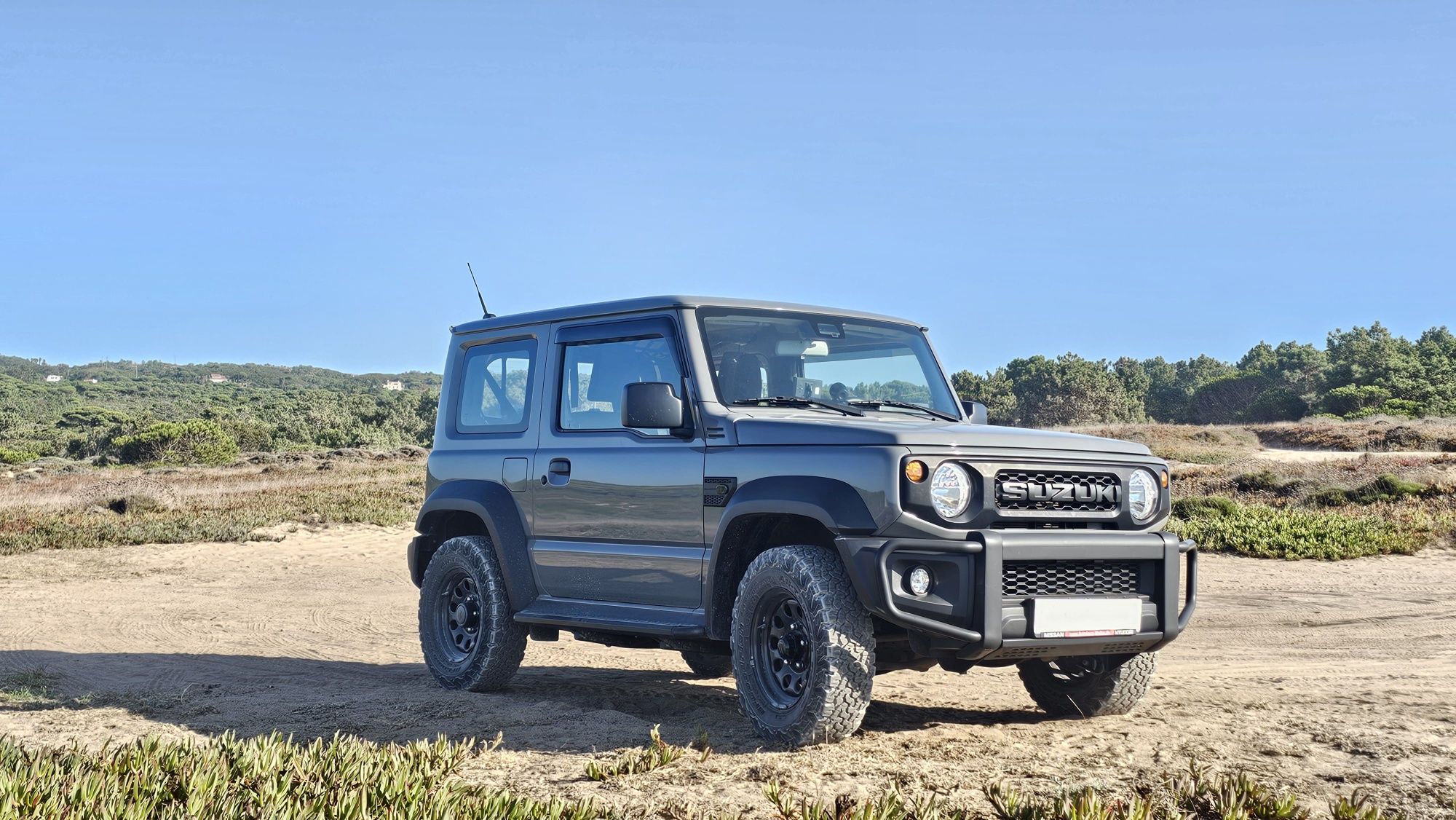 Jipe Suzuki Jimny 4 lugares 4x4 Allgrip