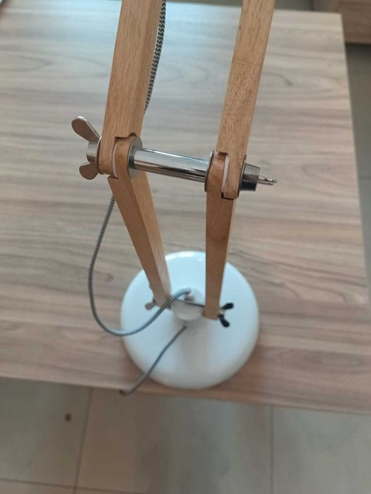 Lampa stołowa, na biurko