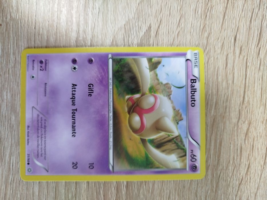 Carta Pokémon RARA