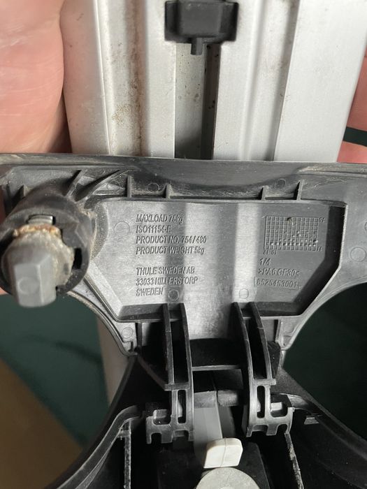 Bagażnik Thule WingBar Passat B8 / Superb III