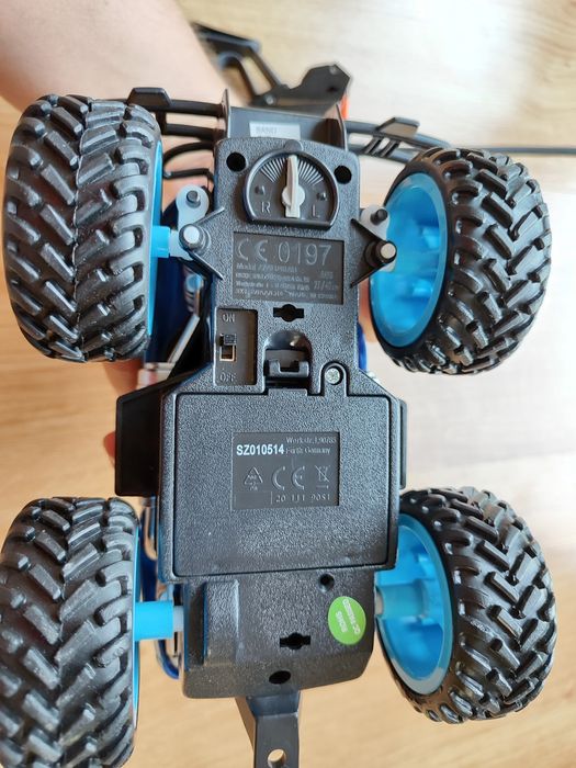 Samochód zdalnie sterowany crazy monster truck Dickie Toys