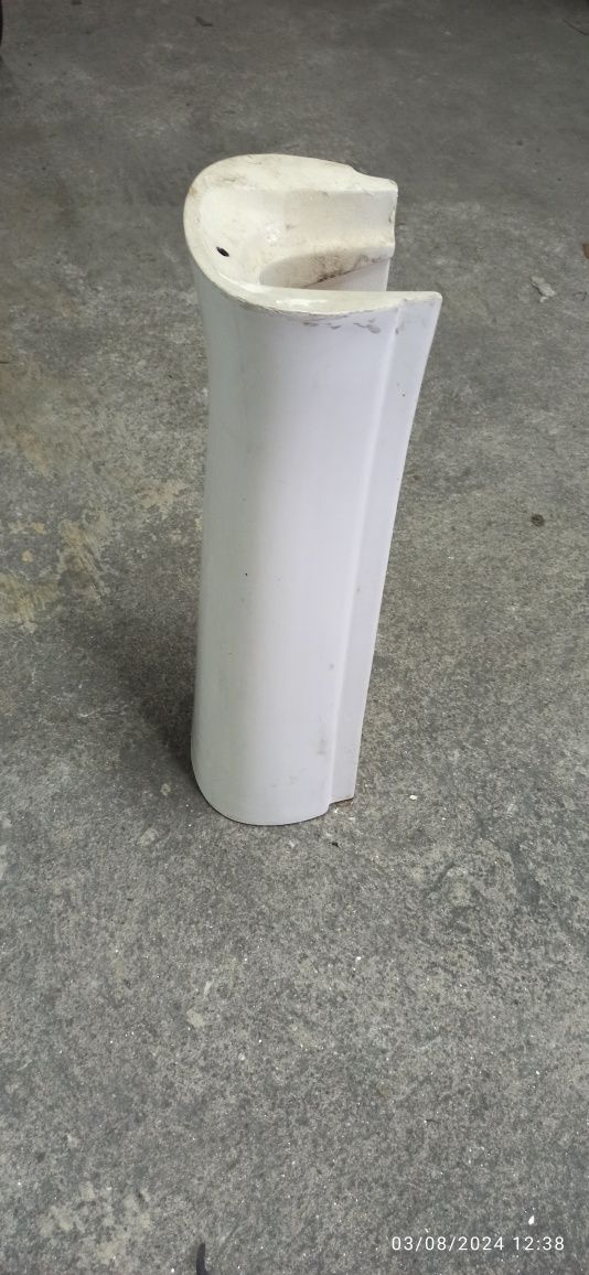 Coluna de lavatório