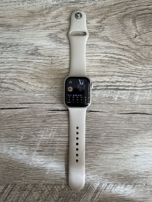 Apple Watch Series 9 41mm Starlight