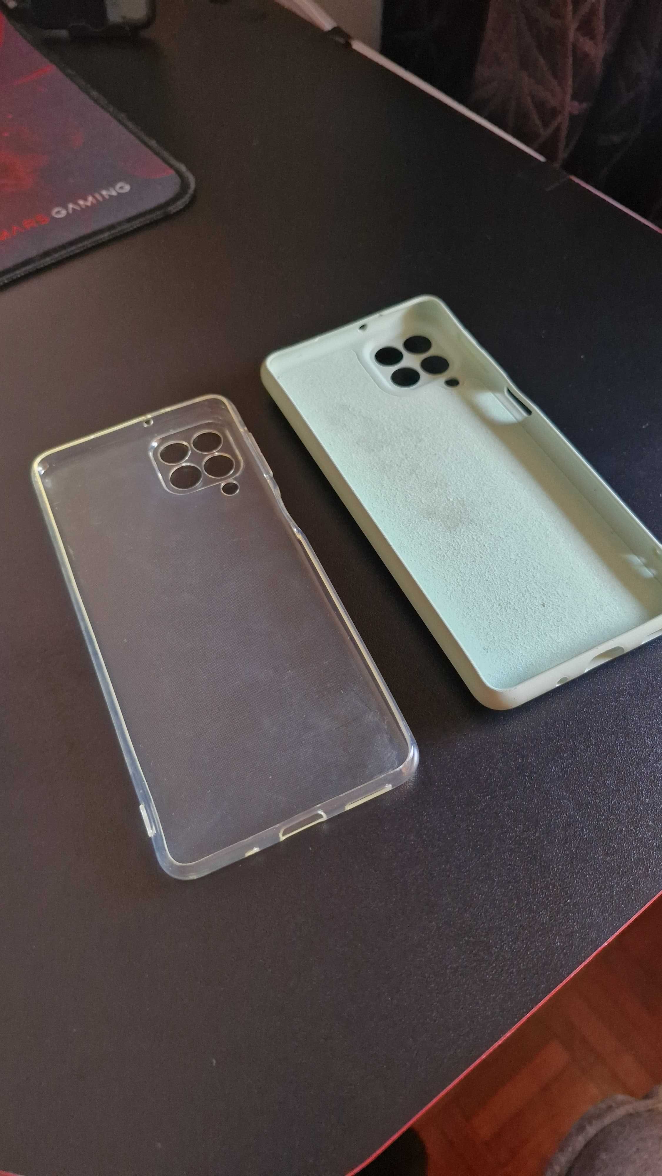 Vendo 2 capas para Galaxy M53-Capas em excelente estado!