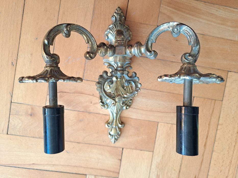 Kinkiet mosiadz dwuramienny podwójny vintage PRL na żarówki e14