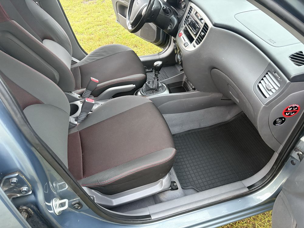 Kia Rio 1.5 diesel 110 kM 2010 rok klima