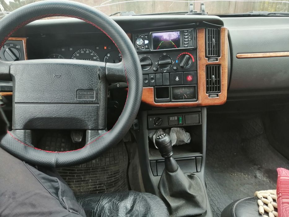 VOLVO  460    2.O