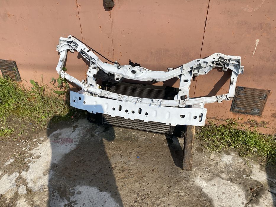 Телевізор радіатор ford focus mk2 фокус рестайл 1.6;1.8  підсилювач