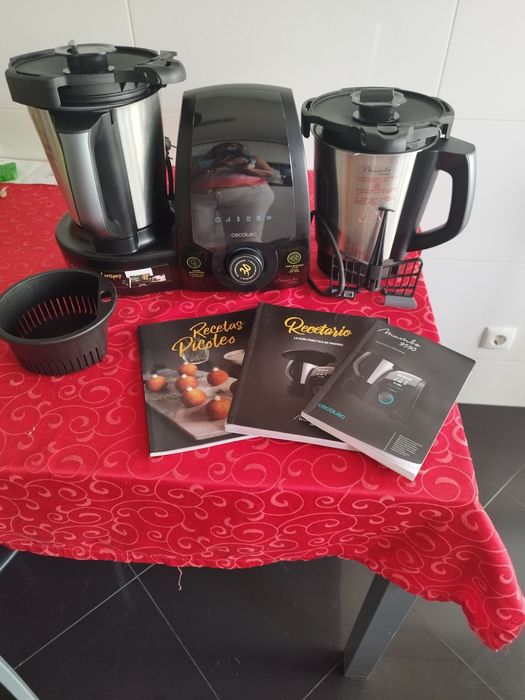 Robot Cecotec Mambo 9590