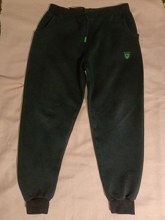 Штани утеплені чорні