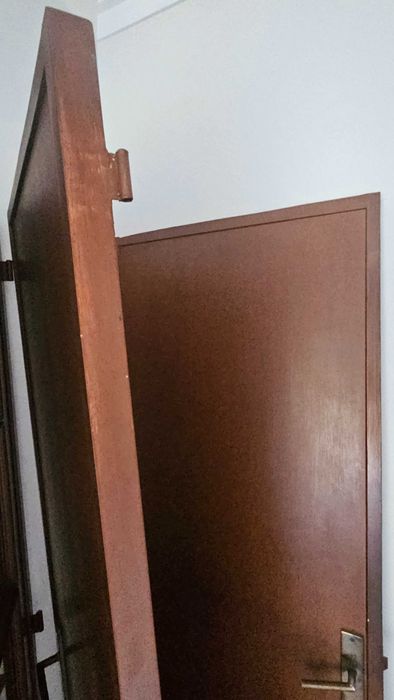 Portas madeira maciça