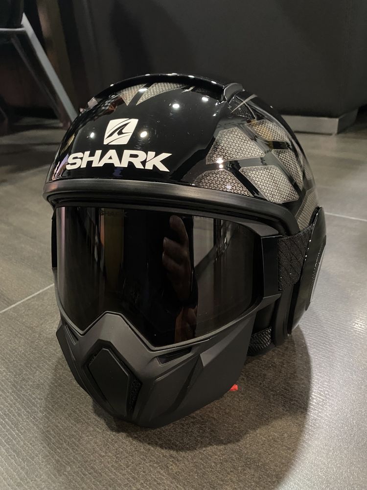 Shark Street-Drak Hurok BLACK / SILVER / BLACK