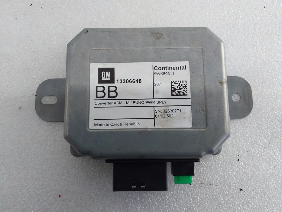 Módulo genérico OPEL Astra K