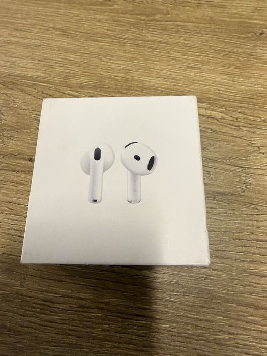 Навушники Apple AirPods 4 (MXP63) 2024