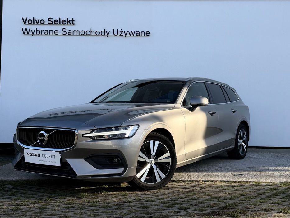 Volvo V60 V60 B4 D Momentum, Kamera Parkowania, Pakiet Climate, Felgi 17, ASO, G