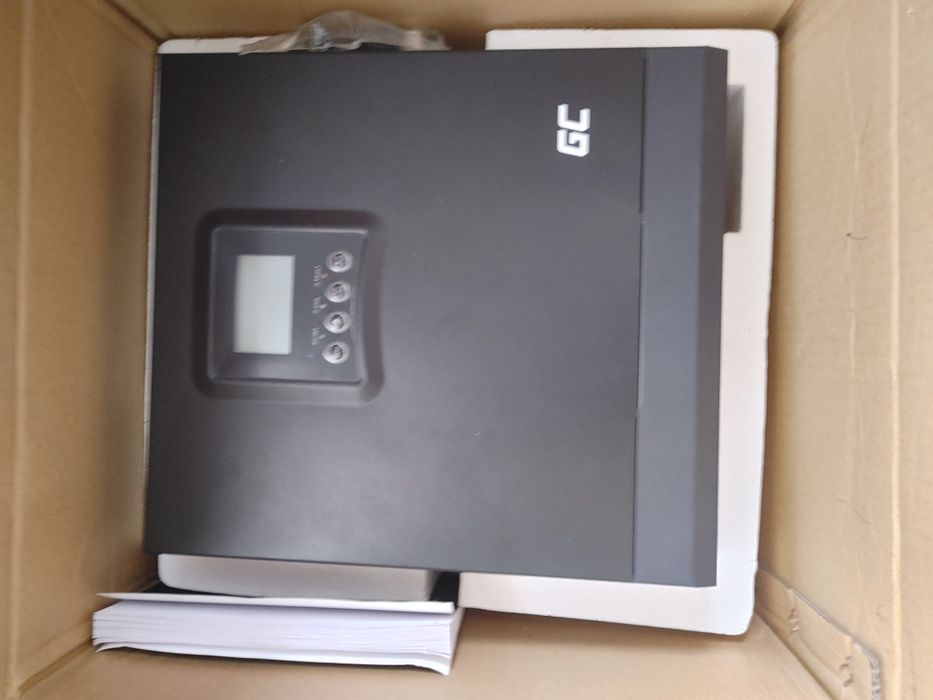 Green cell INVSOL03 гибоидний инвертор