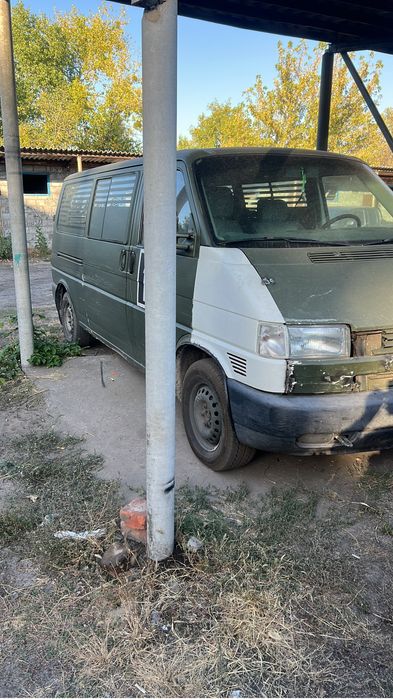 Folkswagen T4 transporter