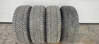 Резина 215/60 R16 Pirelli Ice Zero FR