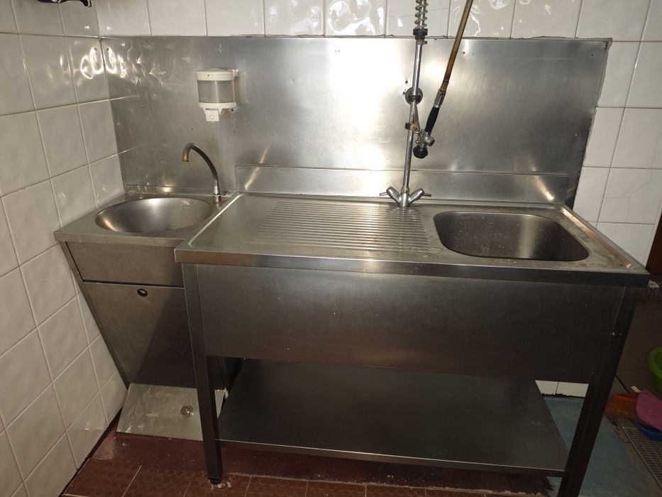 Balança, bancadas em inox