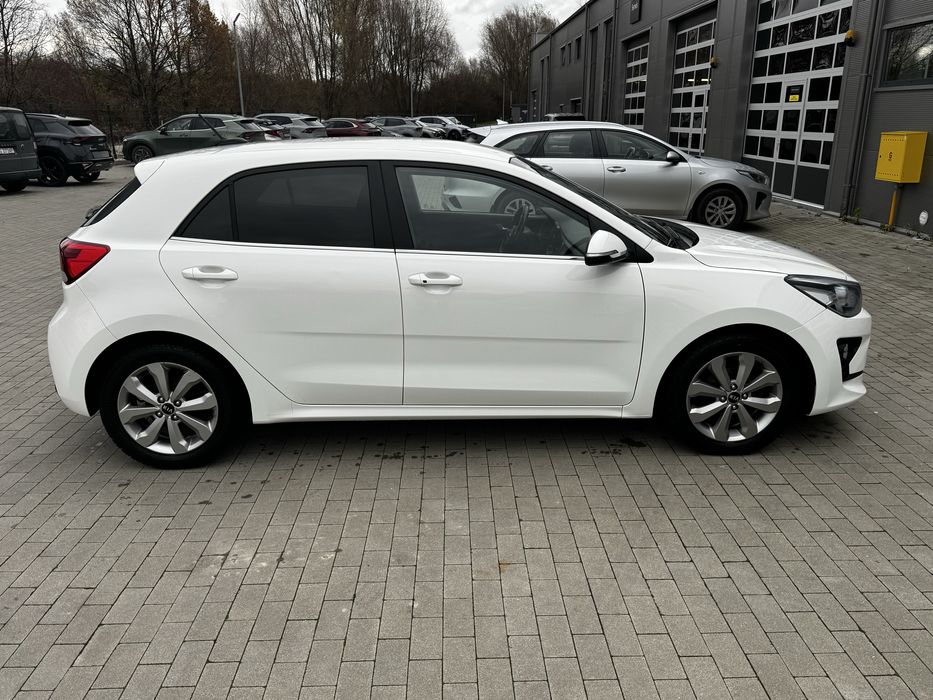 Kia Rio 1.2 business line
