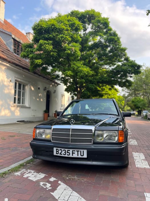 Klasyk Mercedes 190E 2.3 16V Cosworth