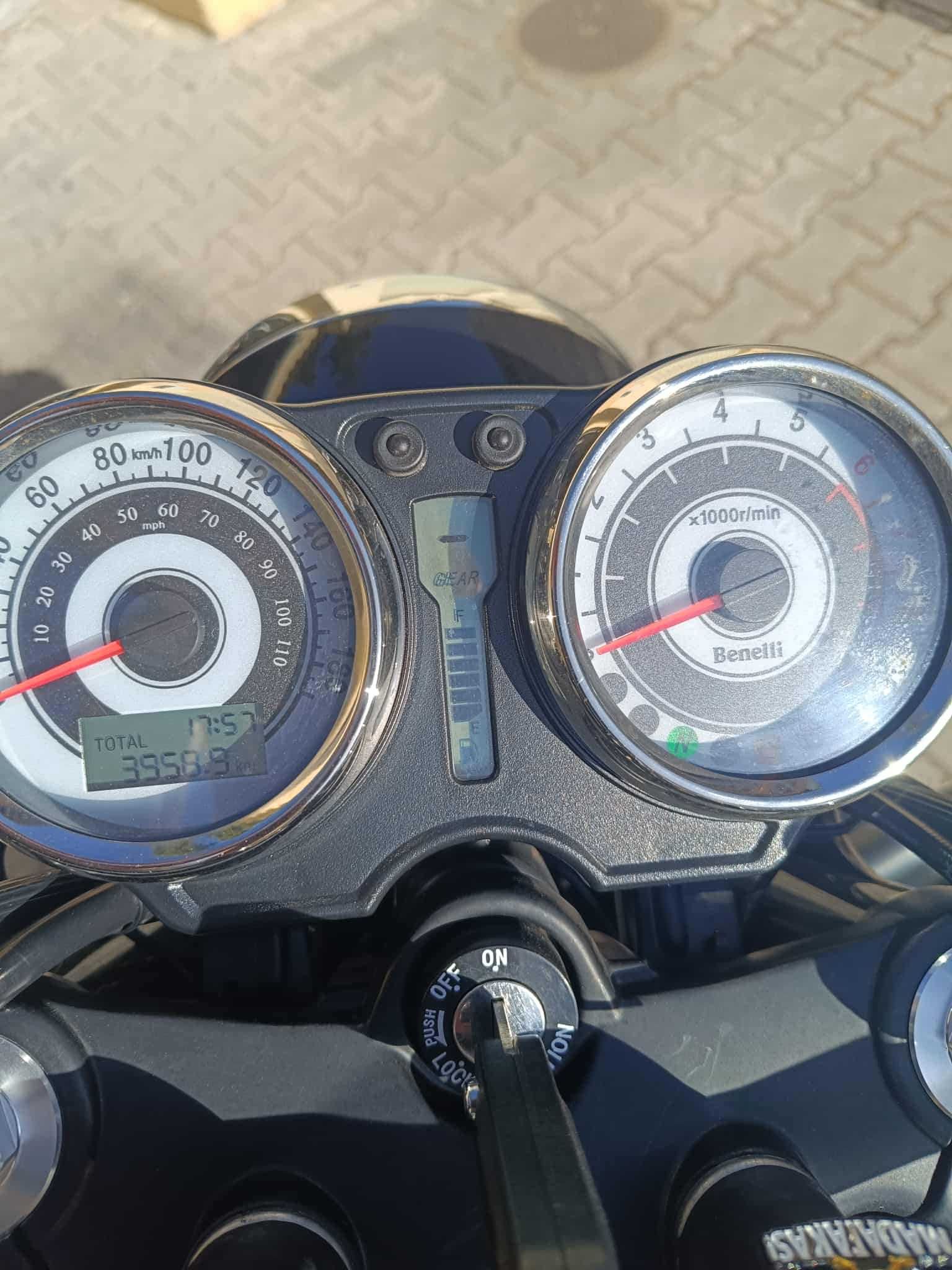 2023 Benelli 400 carta a2 valor fixo aceito carrinha 3 lugares