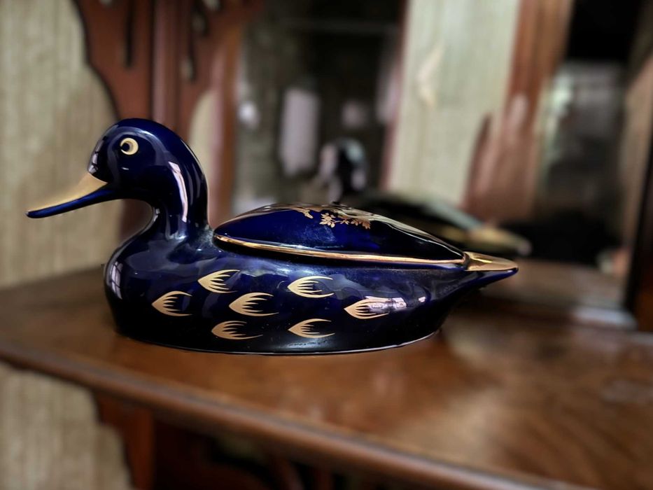 Antigo Pato de porcelana Limoges, França