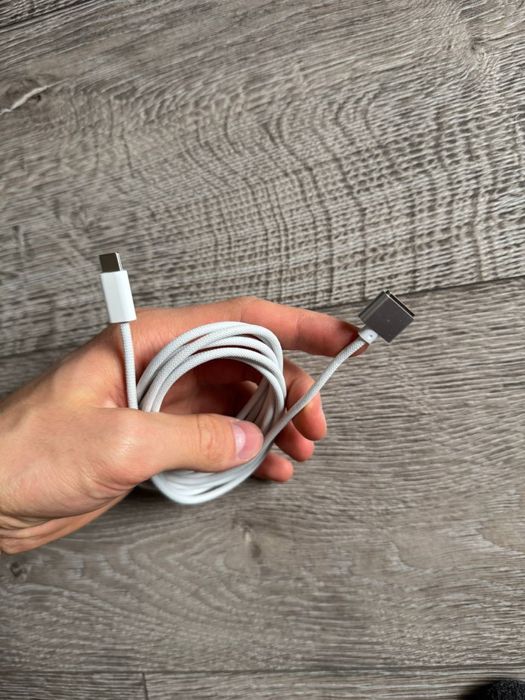 Кабель оригинал Apple USB-C to Magsafe 3 шнур для макбука магнитный