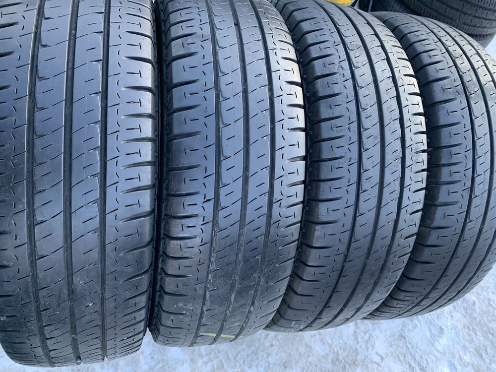 Шини 215/70 R15C Michelin 7-6,5мм 215 70 15С