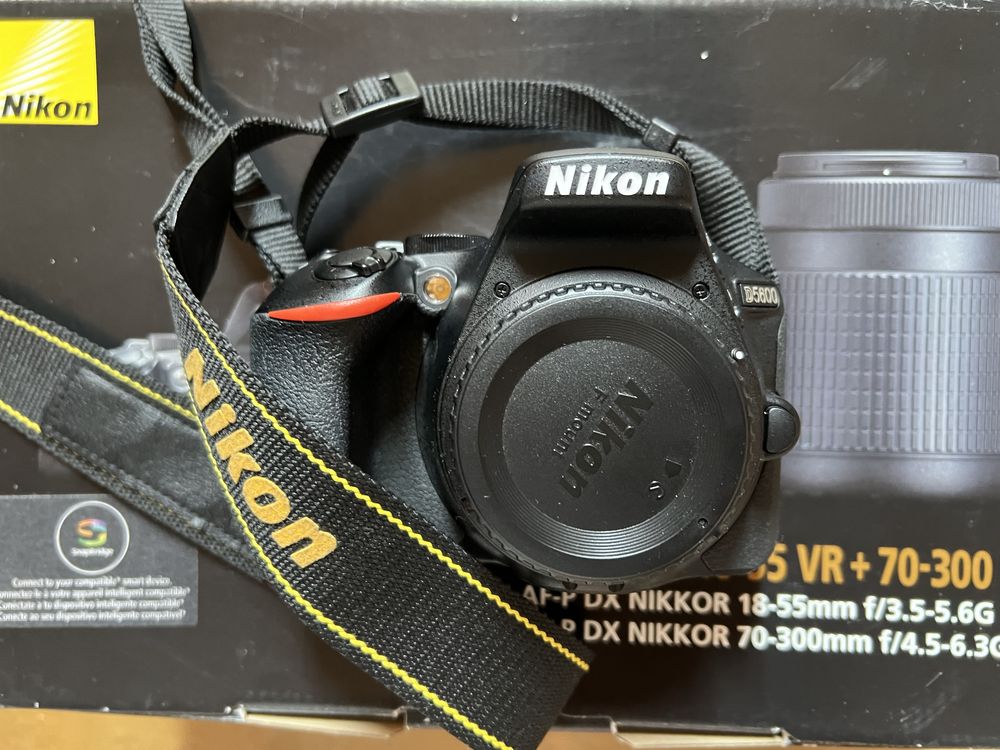 Nikon D5600 body