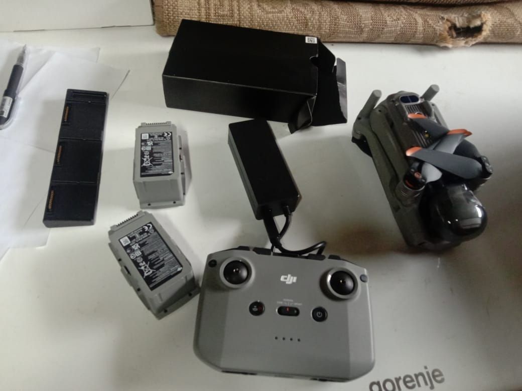 Квадрокоптер DJI Air 2S Fly More Combo