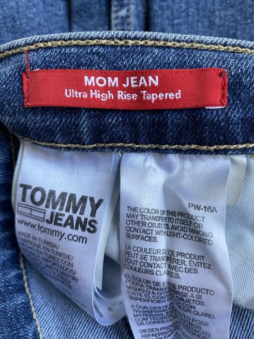 «Tommy Jeans» до щиколоток