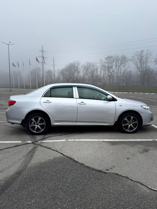 Продам Toyota Corolla