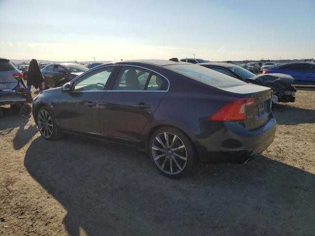 Volvo S60 Platinum 2015 ]