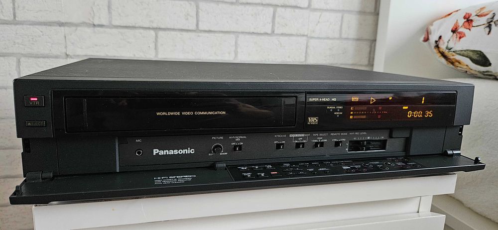 Magnetowid Panasonic NV-F55 Hi-Fi Stereo